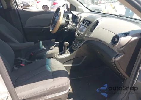 2014 Chevrolet Sonic Lt Auto from USA, damaged, VIN 1G1JC6SH8E4235238